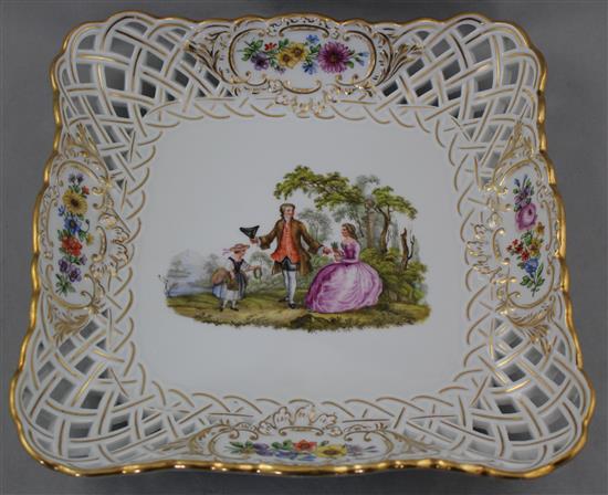 A Dresden porcelain dessert service, 34cm